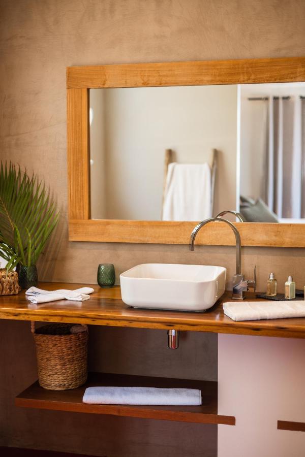 Karibuni Boutique Hotel (Adults Only) Cul de Sac Eksteriør billede